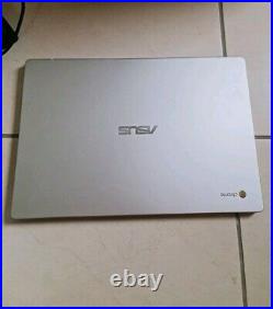 ASUS ChromeBook C523NA 15,6 Intel Celeron N3350, 4 Go de RAM, 64 Go QWERTY ASUS ChromeBook C523NA 15,6 Intel Celeron N3350, 4 Go de RAM, 64 Go QWERTY