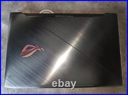 ASUS ROG 17.3' Core i7-8750H 2.7Ghz Win 11 PRO TBE