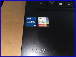 ASUS VIvobook X1704V i5 1335U Ram 16 go Nvme 512 go Win 11 Garantie 21/10/2026