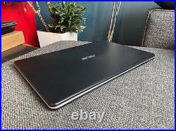 ASUS VivoBook F705QA 17.3 AMD A12 / Radeon R7 / RAM 8Gb / SSD + HDD / Office ASUS VivoBook F705QA 17.3 AMD A12 / Radeon R7 / RAM 8Gb / SSD + HDD / Office