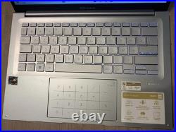 ASUS VivoBook M1403Q Ryzen 5 5600H 16 Go RAM SSD 512 Go Windows 11