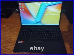 ASUS Vivobook Go E1504FA Ryzen 5 8Go SSD 512Go