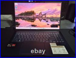 ASUS Zenbook 15 OLED UM3504DA Ryzen 7 7735u /32Go DDR5/ 1TO SSD état parfait