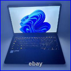 ASUS Zenbook 3 Deluxe UX490UA i7-7500-8 GO RAM- SSD 4 TO trés bon état