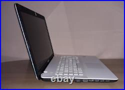 Asus F751m Blanc @ 17,3 Hs Vendu Pour Piece, En Etat A Reparer Et Completer Asus F751m Blanc @ 17,3 Hs Vendu Pour Piece, En Etat A Reparer Et Completer