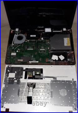 Asus F751m Blanc @ 17,3 Hs Vendu Pour Piece, En Etat A Reparer Et Completer Asus F751m Blanc @ 17,3 Hs Vendu Pour Piece, En Etat A Reparer Et Completer