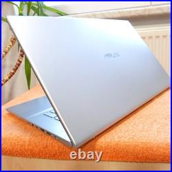 Asus K712 VivoBook 17 pouces METALL UltraBook I 10 Gen Core i7 l SSD