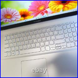 Asus K712 VivoBook 17 pouces METALL UltraBook I 10 Gen Core i7 l SSD