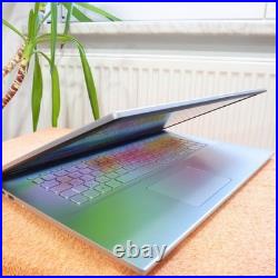 Asus K712 VivoBook 17 pouces METALL UltraBook I 10 Gen Core i7 l SSD