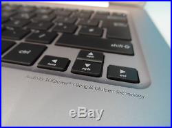 Asus UX305FA-FC291T Intel 5Y10 8GB 128GB SSD Windows 10 13.3 Laptop (19838)