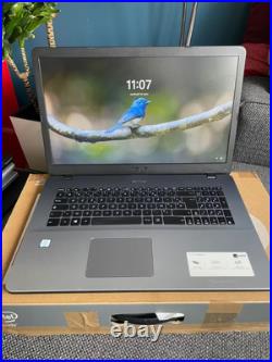 Asus Vivobook R702UA 17.3 Intel Core i3-6006U 8 Go SSD 1To Windows 11 Asus Vivobook R702UA 17.3 Intel Core i3-6006U 8 Go SSD 1To Windows 11