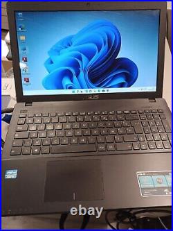 Asus X552With i3-3E / 8G ram/120G SSD, sous win11/15.6 pouces/wifi, web cam, cd