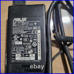 Asus X73S/I5/écran 17,3/6 GO RAM/SSD 120GO -HDD 500GO/ WIN 10