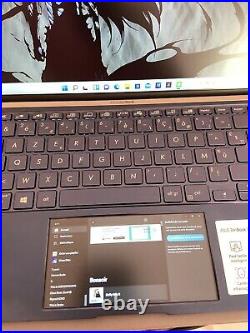 Asus ZenBook UX434F-Bleu 14'' Intel Core i7-10510U, SSD