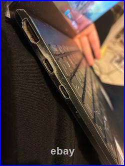 Asus Zenbook 13 Pour Pièces / USB-C HS Bon État