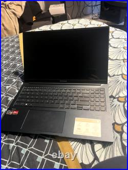 Asus Zenbook 15 OLED (UM3504), Ryzen 7735U, Ram 16go ddr5, ssd nvme gen 4 512go
