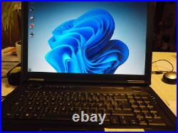 Asus pro72SL reformaté, Windows 11, Ram 4G DDR2, SSD 186 G intel, Nvidia 9300M