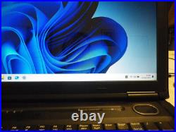 Asus pro72SL reformaté, Windows 11, Ram 4G DDR2, SSD 186 G intel, Nvidia 9300M