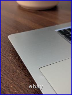 Ordinateur Asus Vivobook S200E (Amélioré) Ordinateur Asus Vivobook S200E (Amélioré)
