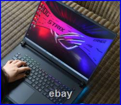 Ordinateur portable ASUS ROG Strix Scar 18 G835LW-SA045W / Win11 18 RTX5080 Ordinateur portable ASUS ROG Strix Scar 18 G835LW-SA045W / Win11 18 RTX5080