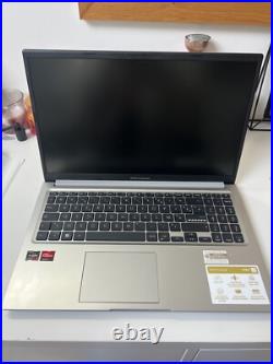 Ordinateur portable ASUS Vivobook 15,6 pouces