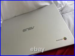 Ordinateur portable Asus Chromebock