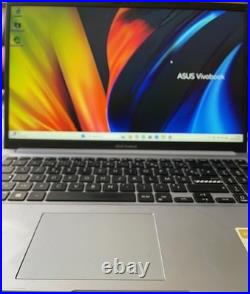 Ordinateur portable Asus VivoBook 15 S1502, acheté 11/2024 (facture)