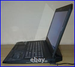 PC GAMER 17 ASUS G73JW Core i5 @ M460 VENDU HS POUR PIECES EN L'ETAT