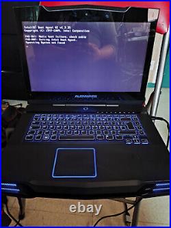 PC GAMER Alienware m15x 15.6 INTEL CORE i5 M520 2.4GHZ GeForce GTX 260M HS