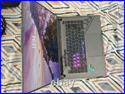 PC Portable Gamer ASUS ROG Strix G16 i7 / RTX 4050 / 16Go DDR5 Excellent