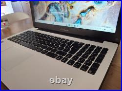 PC portable ASUS X553M Ecran 16 SSD 256 Go 8 Go RAM Windows 11
