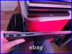PC portable Asus UX305CA Windows 10 LTSC, Intel Core m3, 4Go RAM, 256Go SSD PC portable Asus UX305CA Windows 10 LTSC, Intel Core m3, 4Go RAM, 256Go SSD