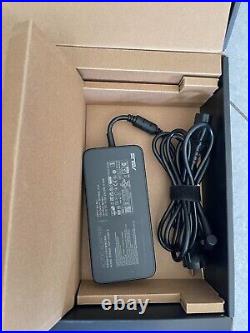 Pc gamer portable Asus ROG Strix G17 (G713RW-LL108W)