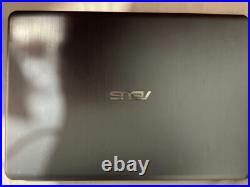 Vente ordinateur portable bleu ceindré, asus 14 pouces, état satisfaisant Vente ordinateur portable bleu ceindré, asus 14 pouces, état satisfaisant