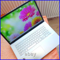 XXL SET Asus D712 Vivobook Ultra SLIM 17 pouces ordinateur portable SSD Windo